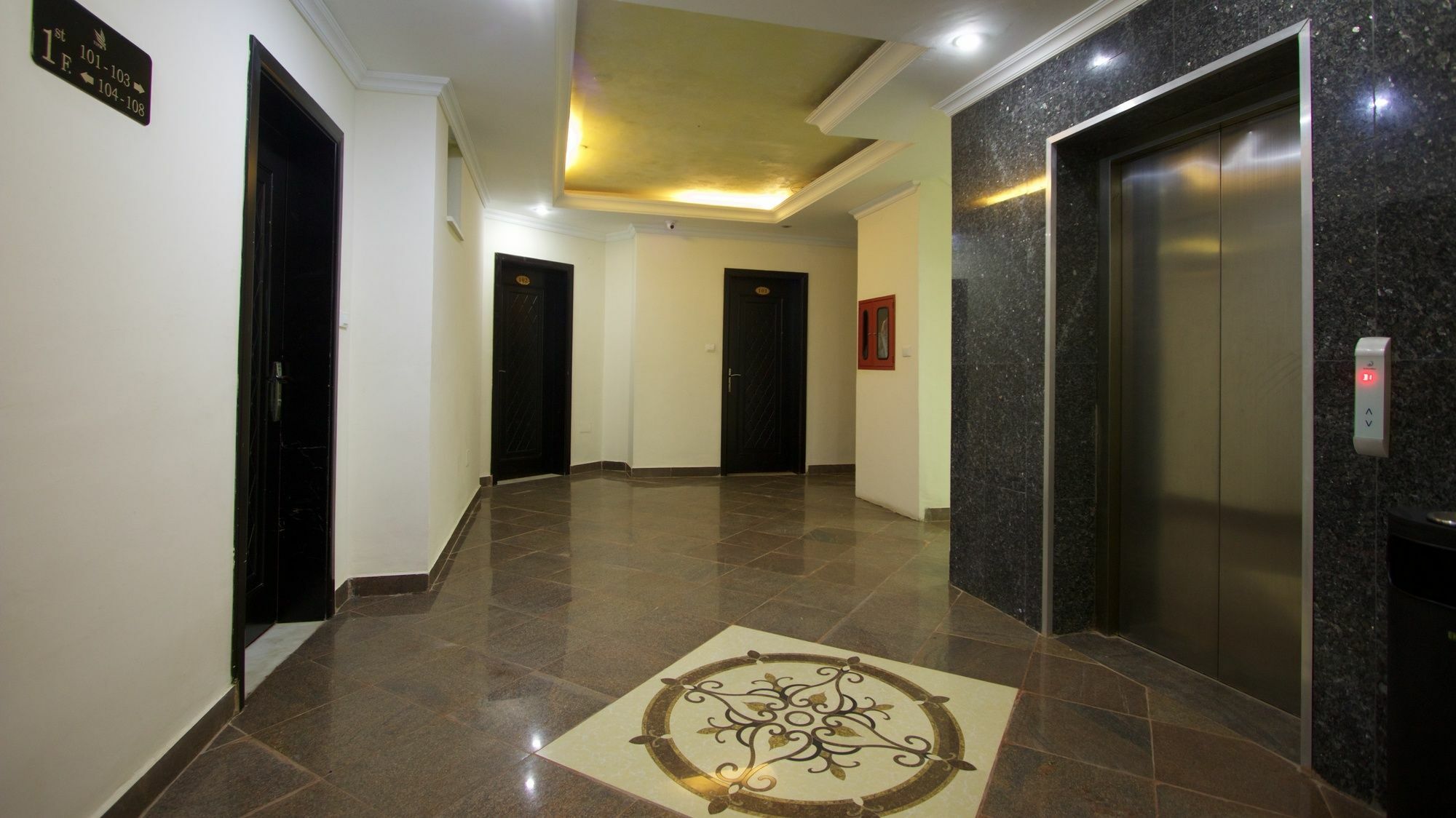 Yinm Furnished Apartment アジス・アベバ エクステリア 写真